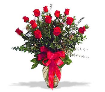 çiçek siparisi 11 adet kirmizi gül cam vazo  İstanbul Çiçek Satışı online çiçek gönderme sipariş 
