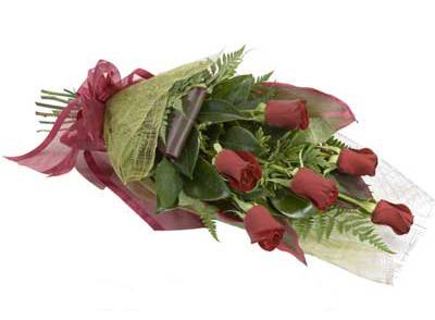 ucuz çiçek siparisi 6 adet kirmizi gül buket  İstanbul Çiçek Satışı çiçek siparişi sitesi 