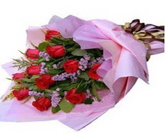 11 adet kirmizi güllerden görsel buket  İstanbul Çiçek Satışı çiçek gönderme sitemiz güvenlidir 