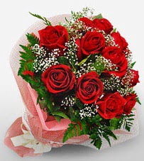 12 adet kırmızı güllerden kaliteli gül  İstanbul Çiçek Satışı çiçek siparişi vermek 