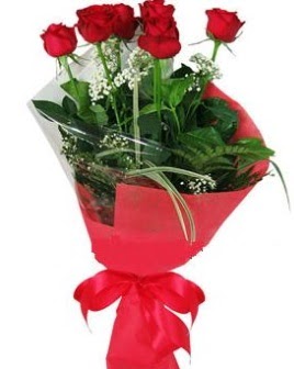 5 adet kırmızı gülden buket  İstanbul Çiçek Satışı kaliteli taze ve ucuz çiçekler 